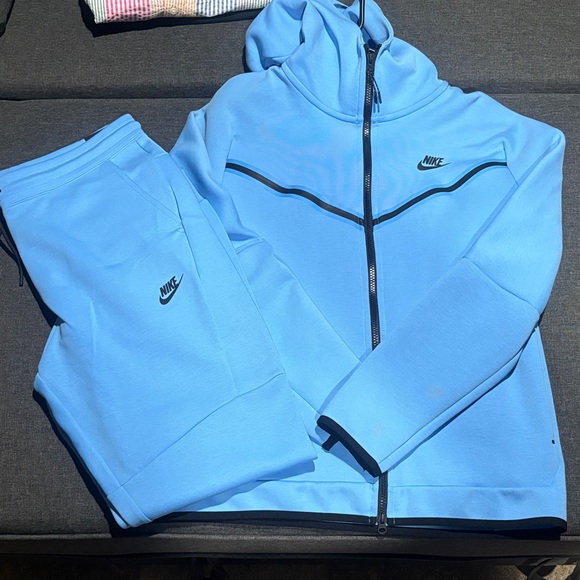 Nike Tech Fleece Men's Light Blue Zip-Up Sweatsuit Pants & Hoody Nwt - Picture 1 of 7